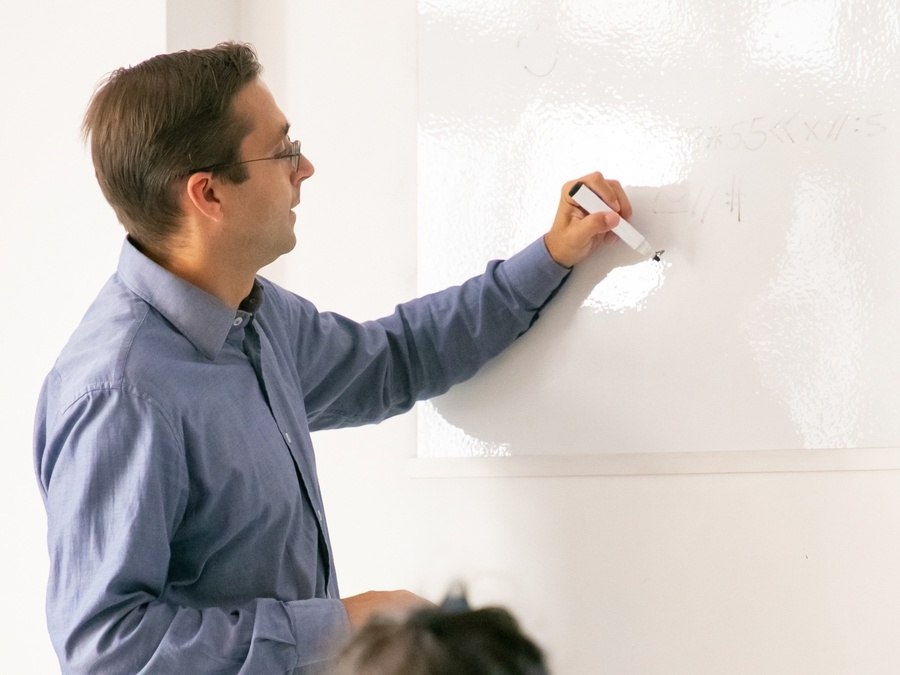 5 perguntas sobre os professores da escola