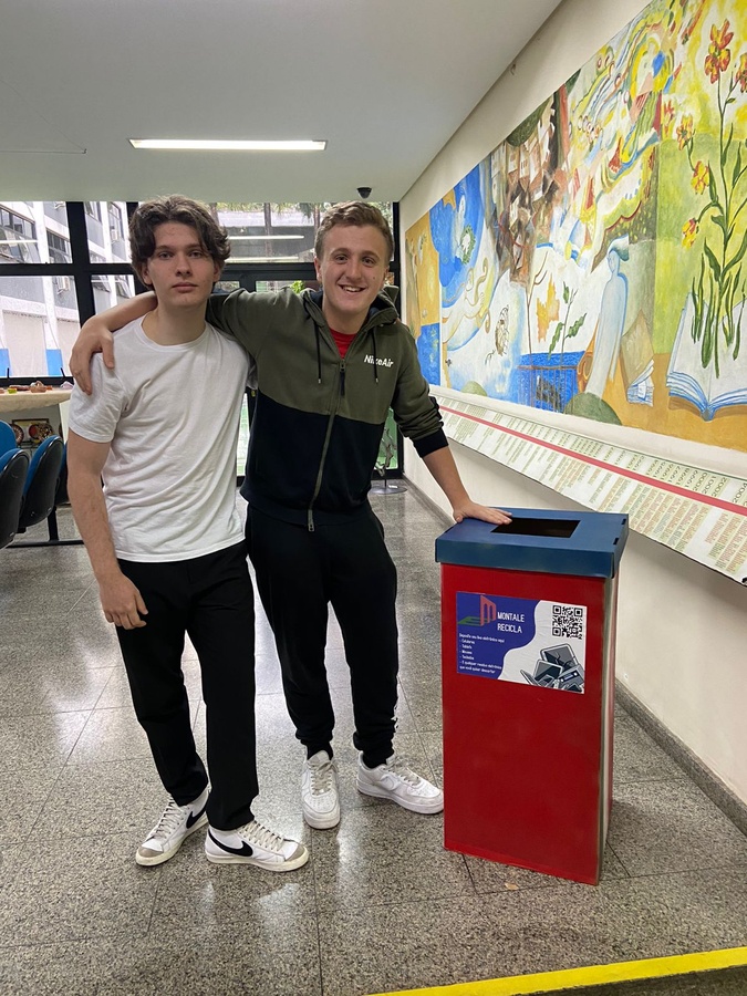 Alunos da Scuola Italiana Eugenio Montale