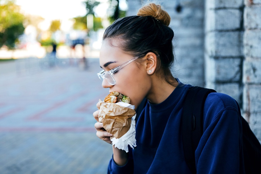Como as emoções na infância impactam na criação de bons hábitos alimentares na vida adulta