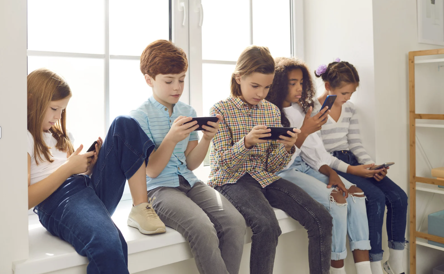 Como a Geração Alpha Aprende? Descubra o Perfil dos Alunos e o Que Mudou na Educação